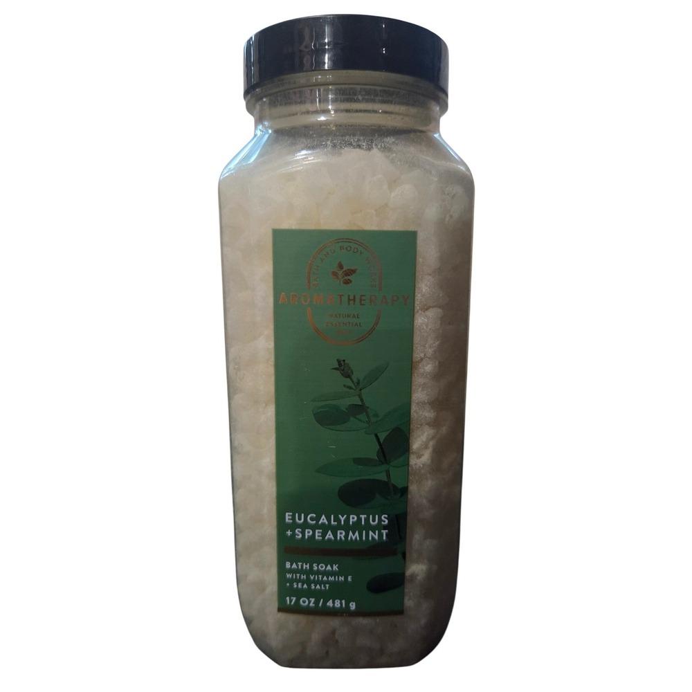 Bath and Body Works Aromatherapy Eucalyptus Spearmint Bath Soak 17 oz Sea Salt